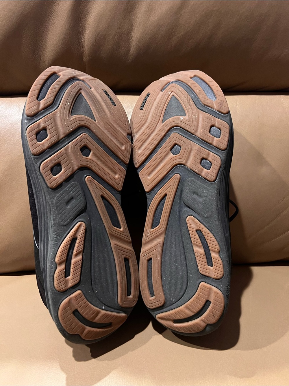 Brooks Revel 8 Running Shoe - Men's 12 - Picture 6 of 7